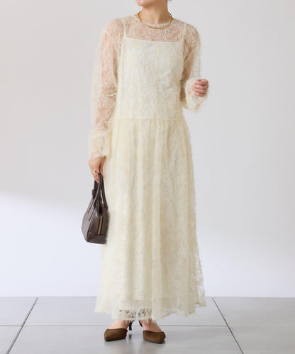 薄紗褶皺連衣裙