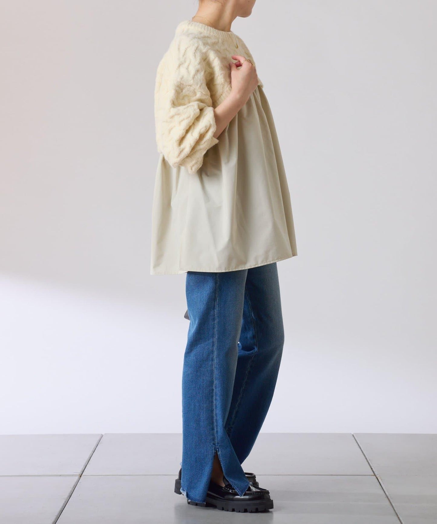 【一件穿出時尚感】拼接編織花紋針織衫