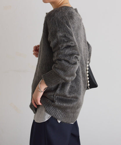 【臀部遮蓋◎】輕盈深V針織衫