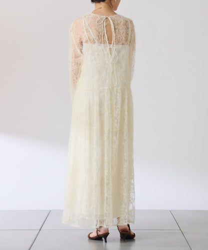 薄紗褶皺連衣裙