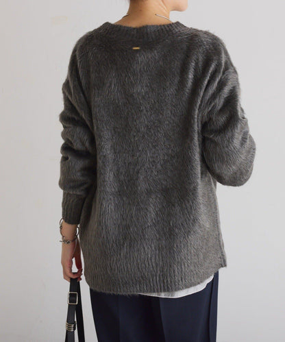 【臀部遮蓋◎】輕盈深V針織衫