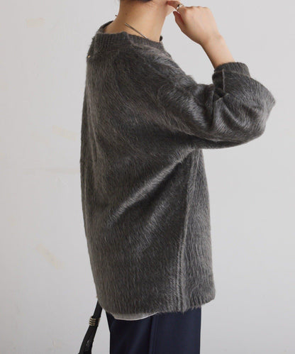 【臀部遮蓋◎】輕盈深V針織衫