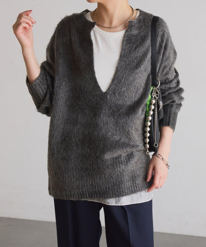 【臀部遮蓋◎】輕盈深V針織衫