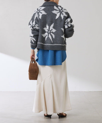 大圖案考究開衫