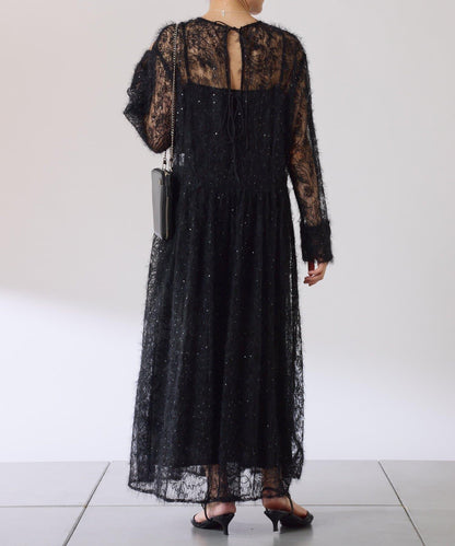 薄紗褶皺連衣裙