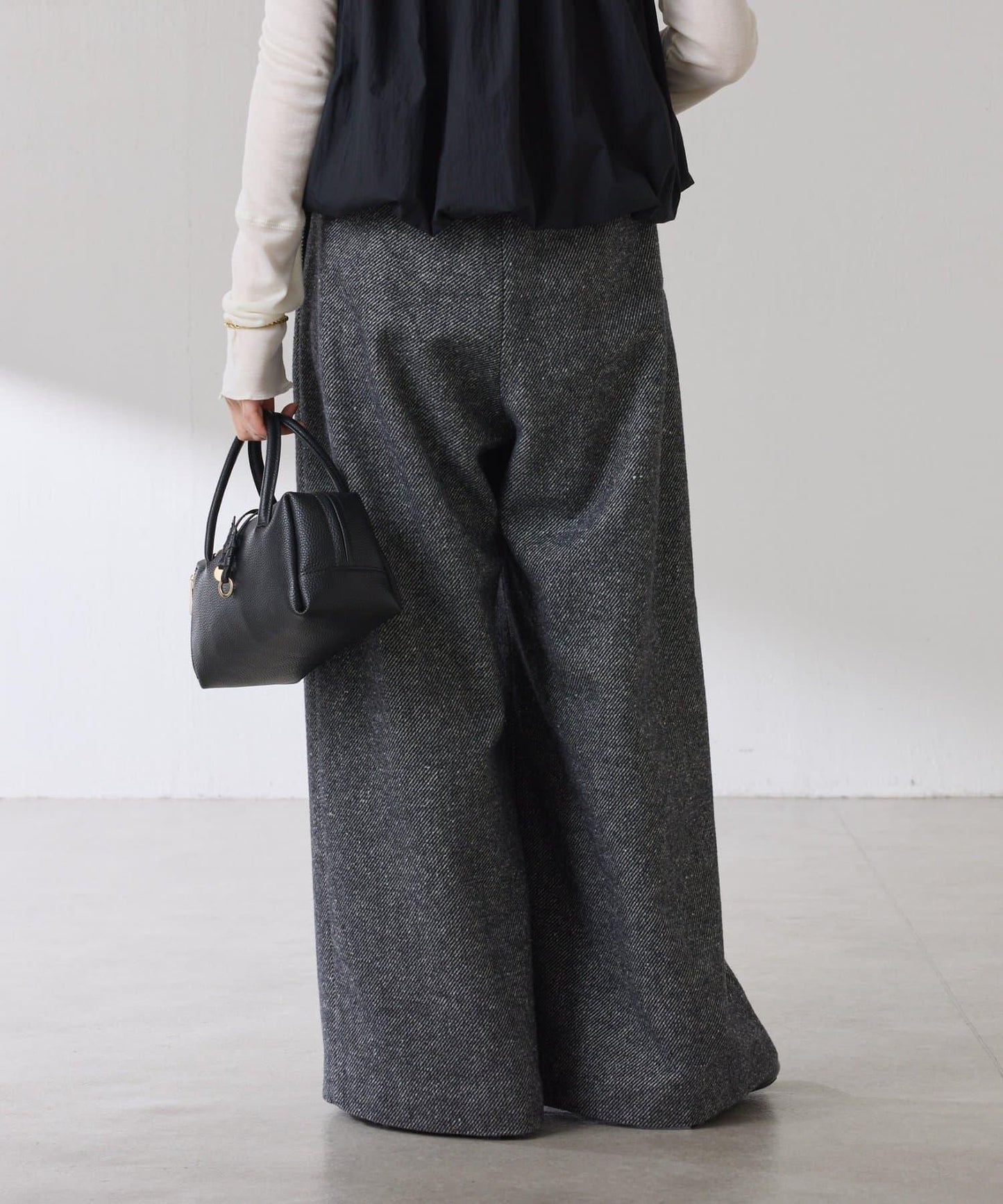 褶皺寬腿褲