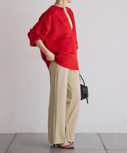 【臀部遮蓋◎】輕盈深V針織衫