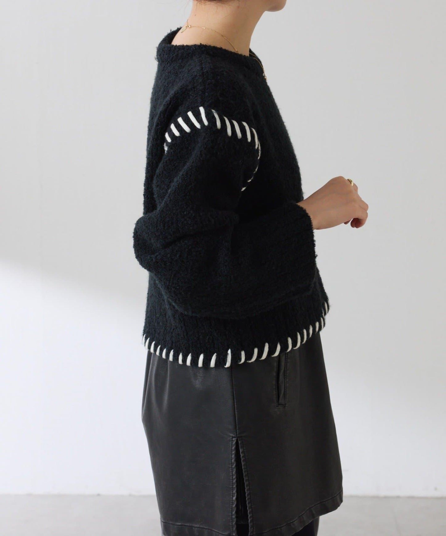 【柔軟觸感】圈圈設計針織衫