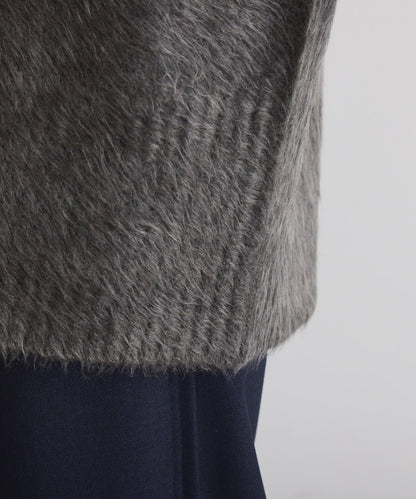 【臀部遮蓋◎】輕盈深V針織衫