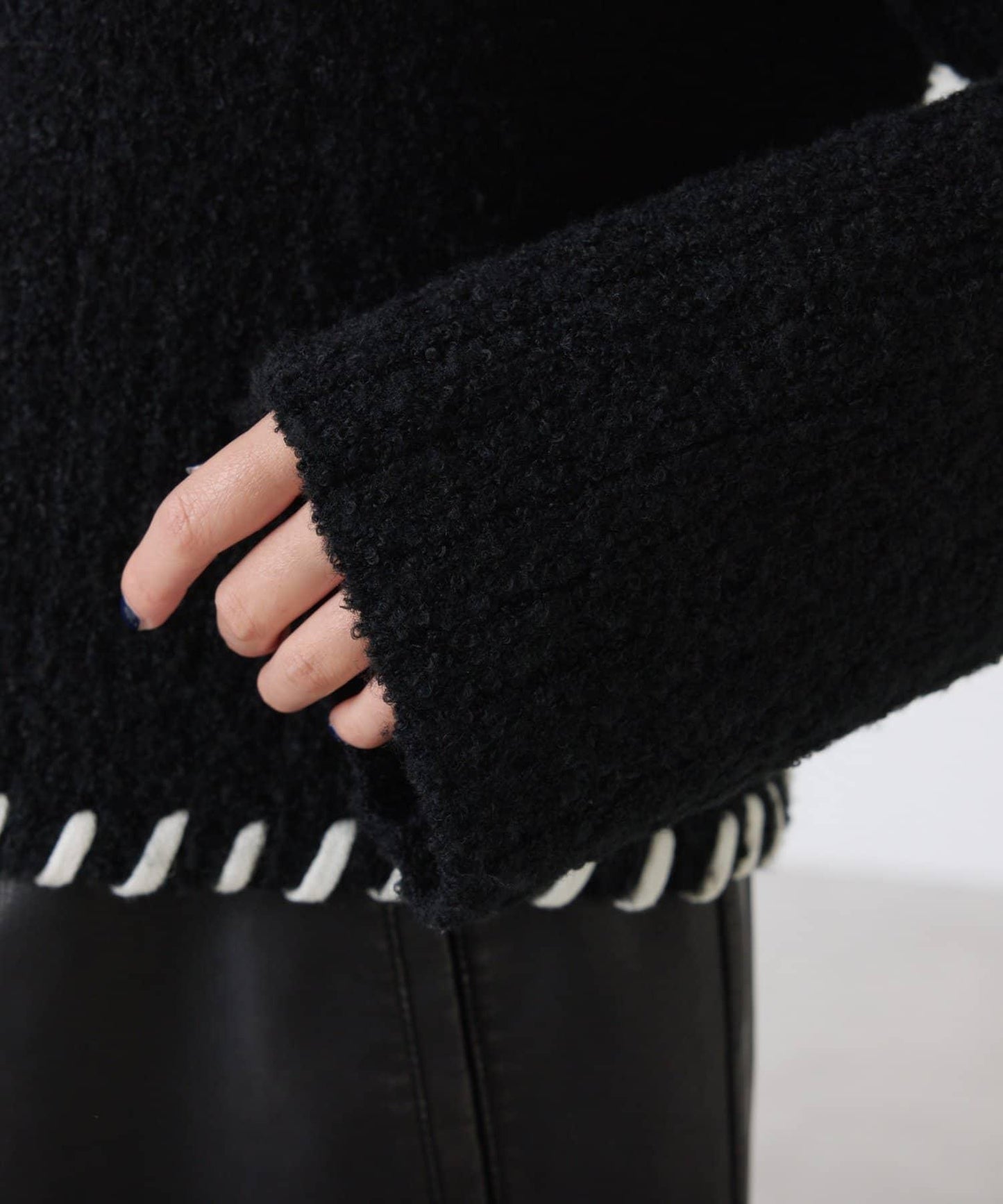 【柔軟觸感】圈圈設計針織衫