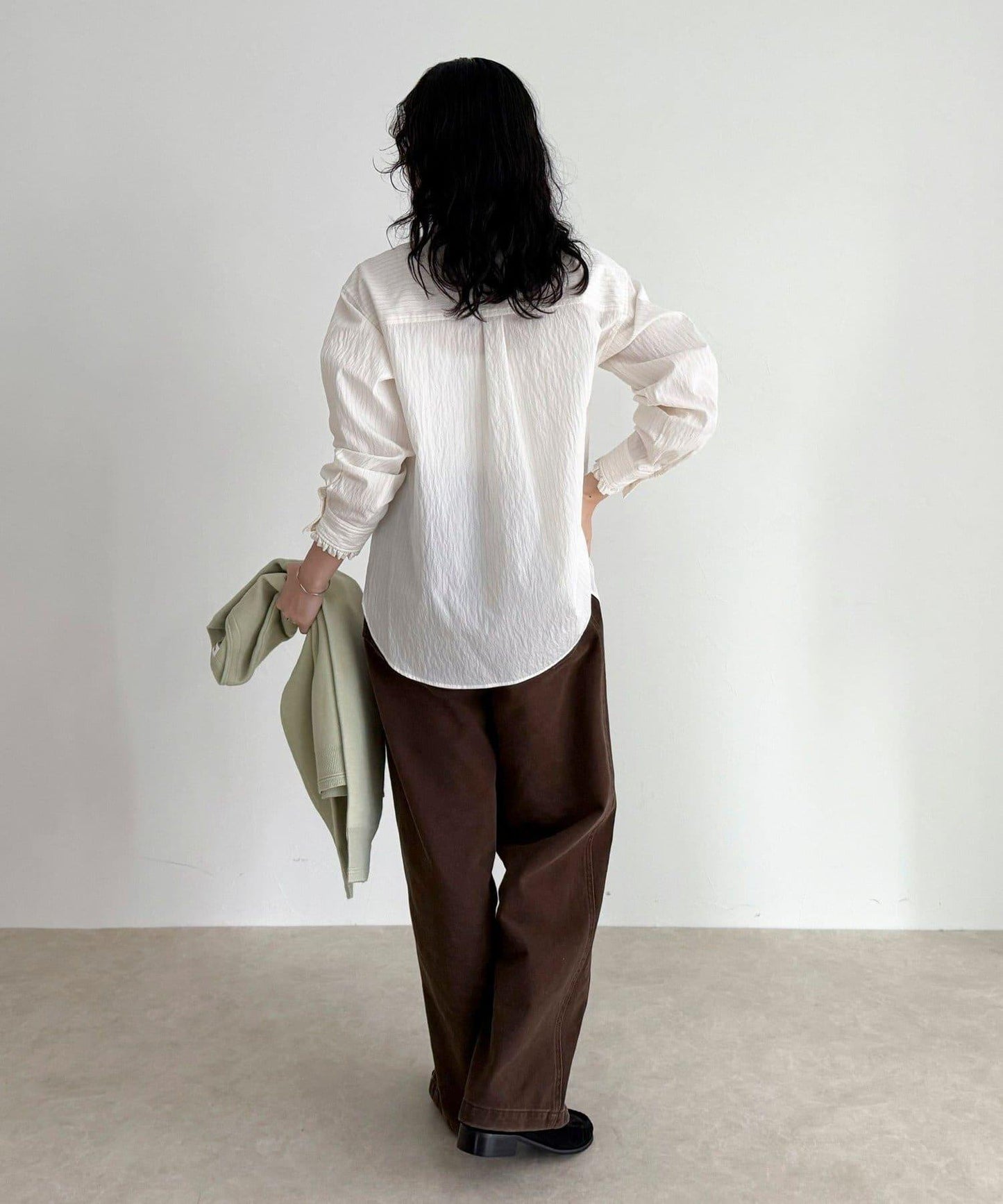 立領荷葉邊襯衫