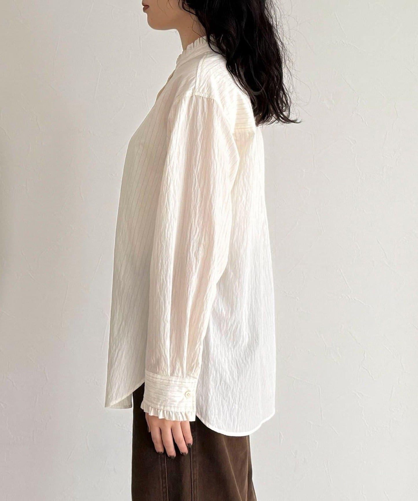 立領荷葉邊襯衫