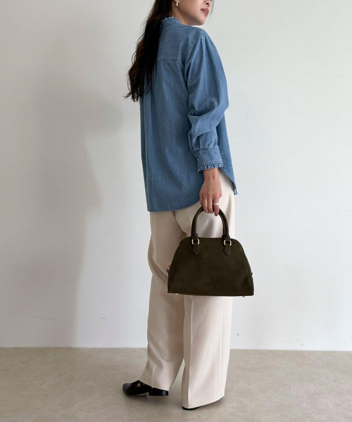 立領荷葉邊襯衫