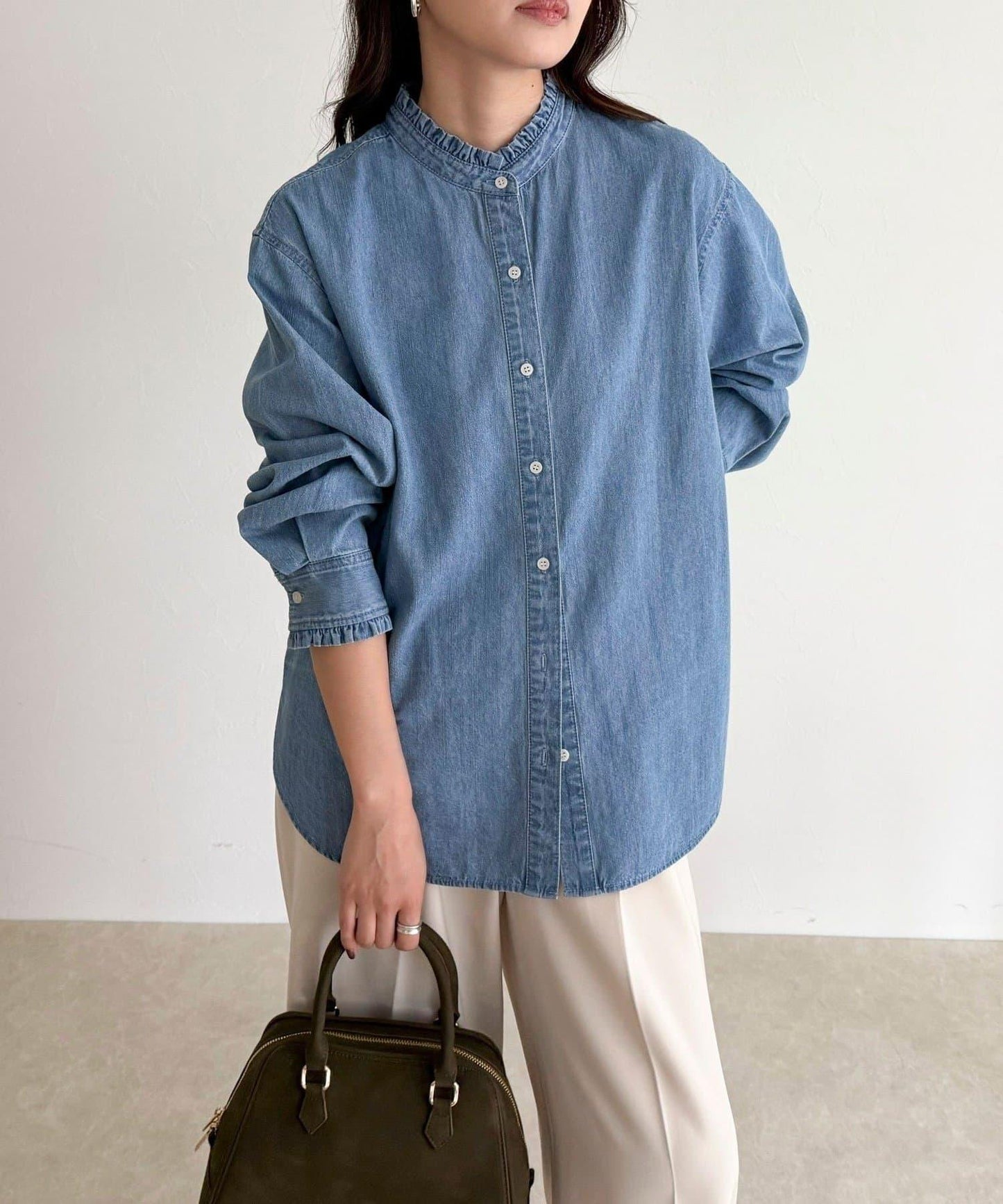 立領荷葉邊襯衫