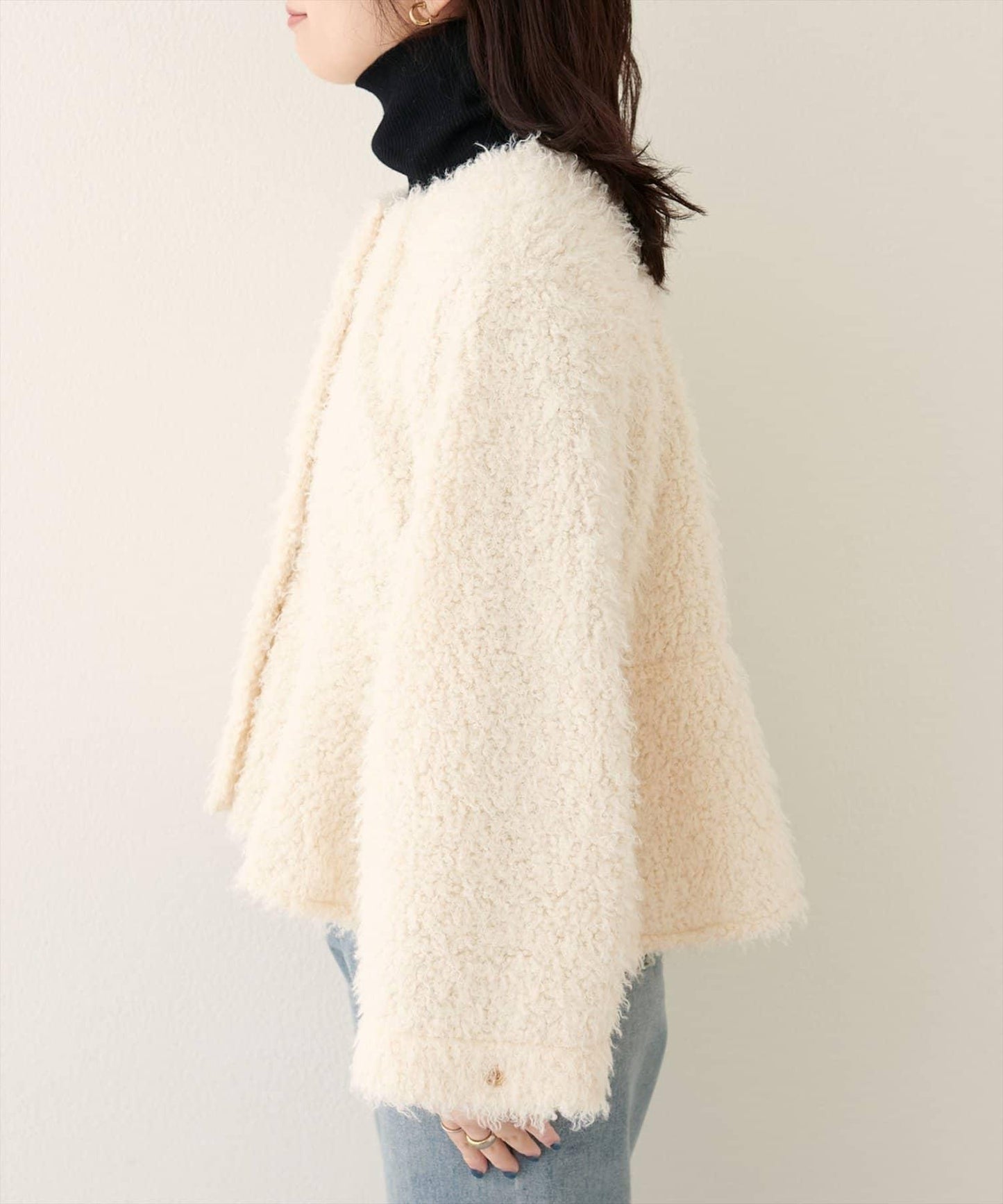 荷葉邊羊羔絨開衫