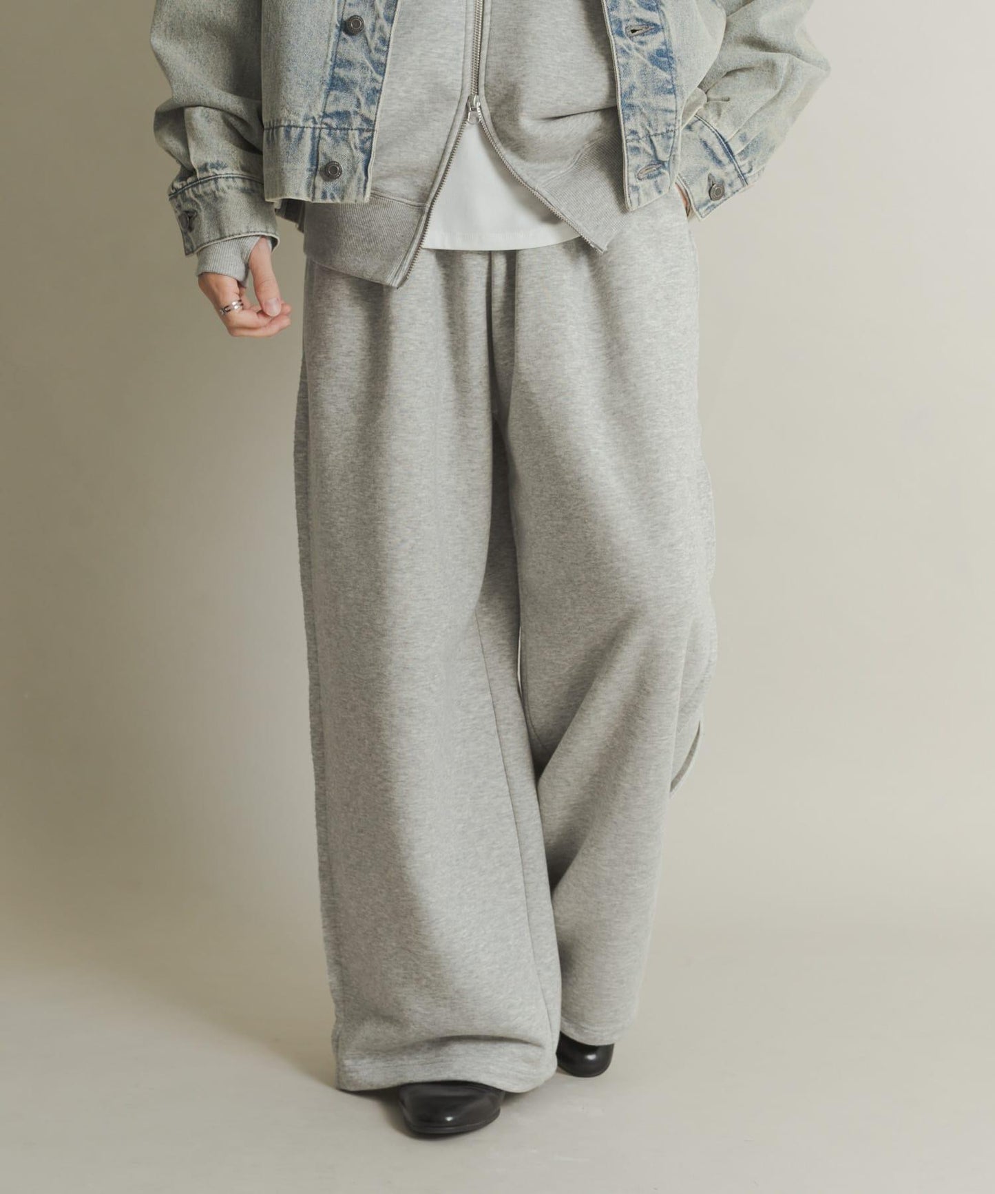 衛衣面料寬鬆褶皺長褲