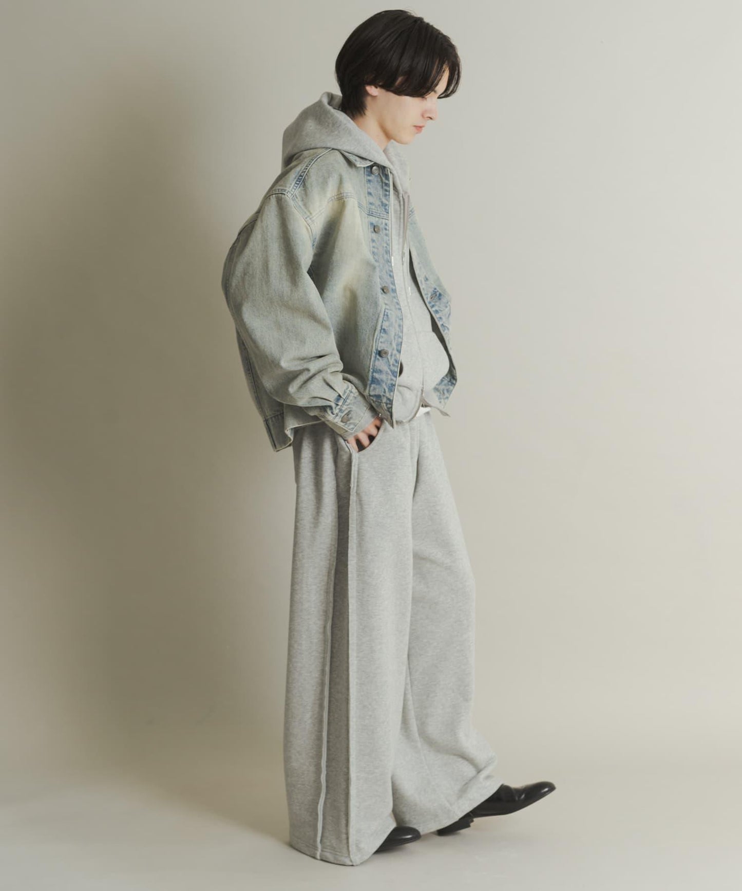 衛衣面料寬鬆褶皺長褲