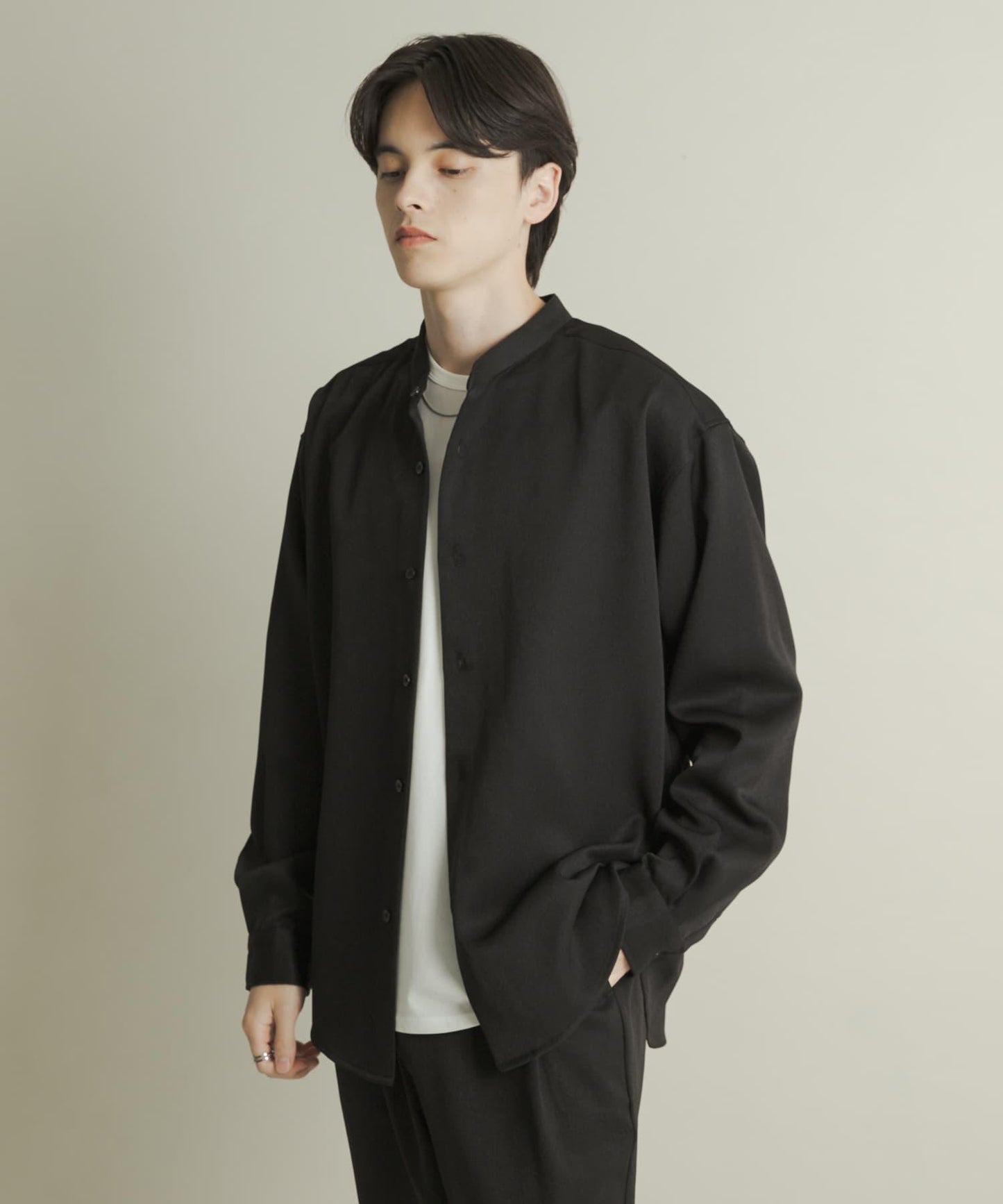 羊毛感立領寬鬆襯衫