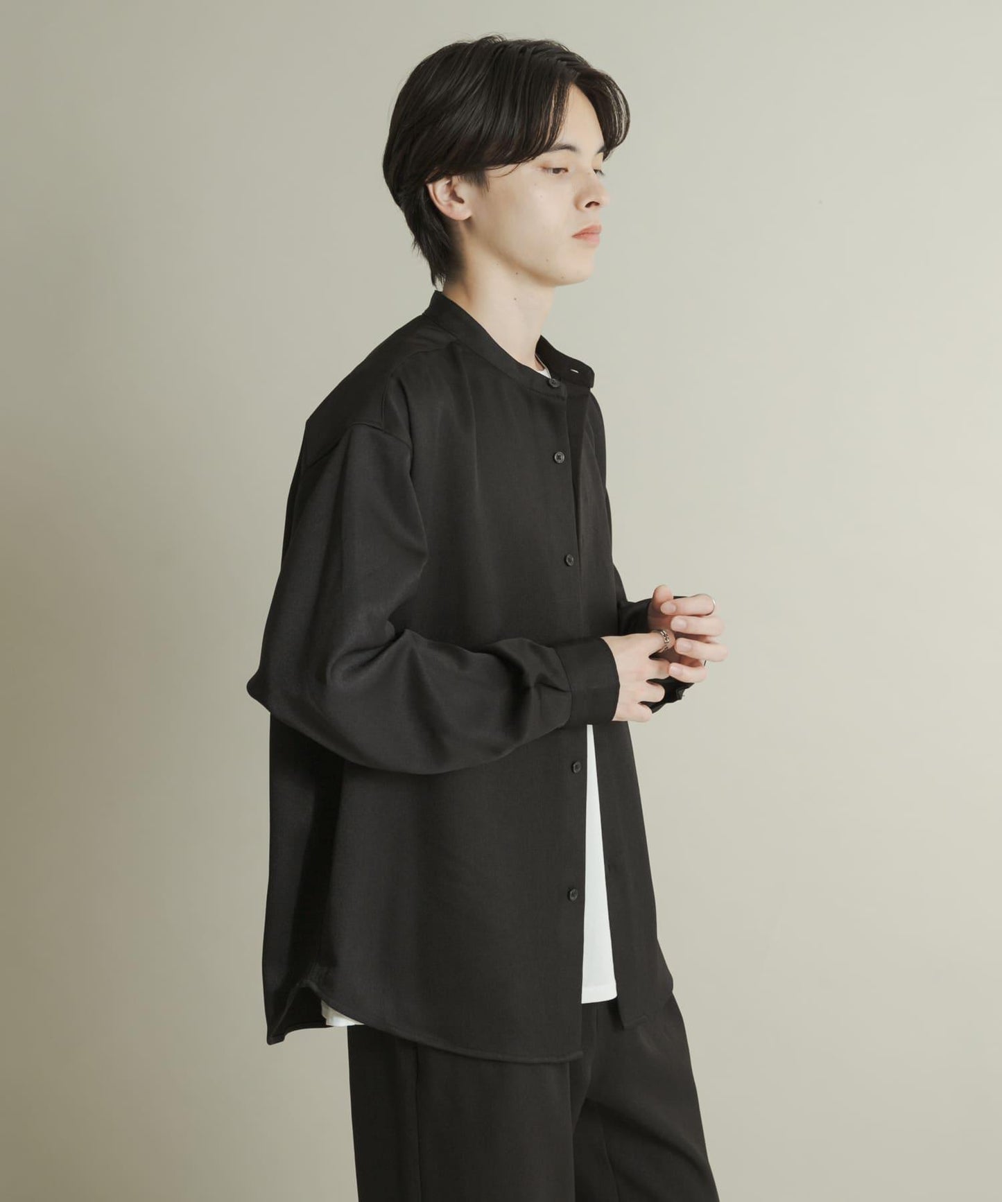 羊毛感立領寬鬆襯衫