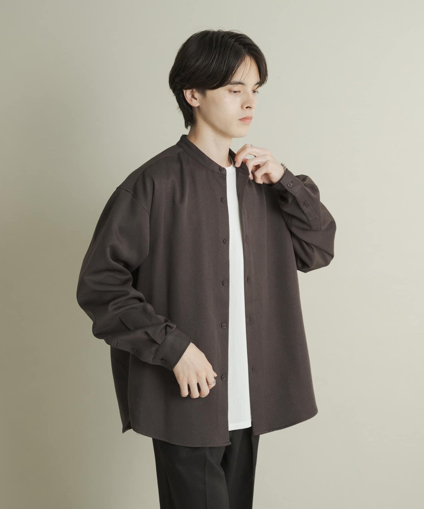 羊毛感立領寬鬆襯衫