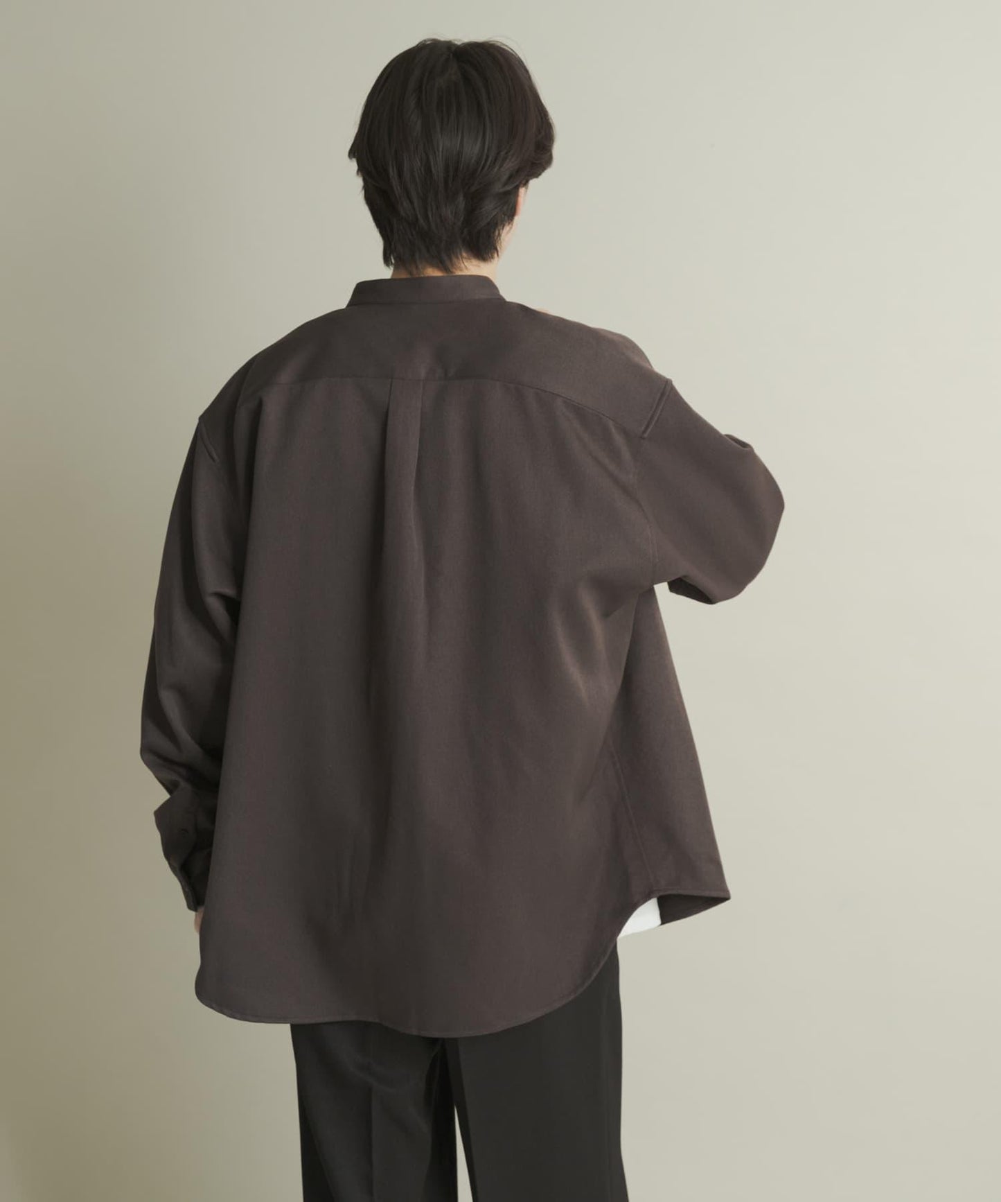 羊毛感立領寬鬆襯衫