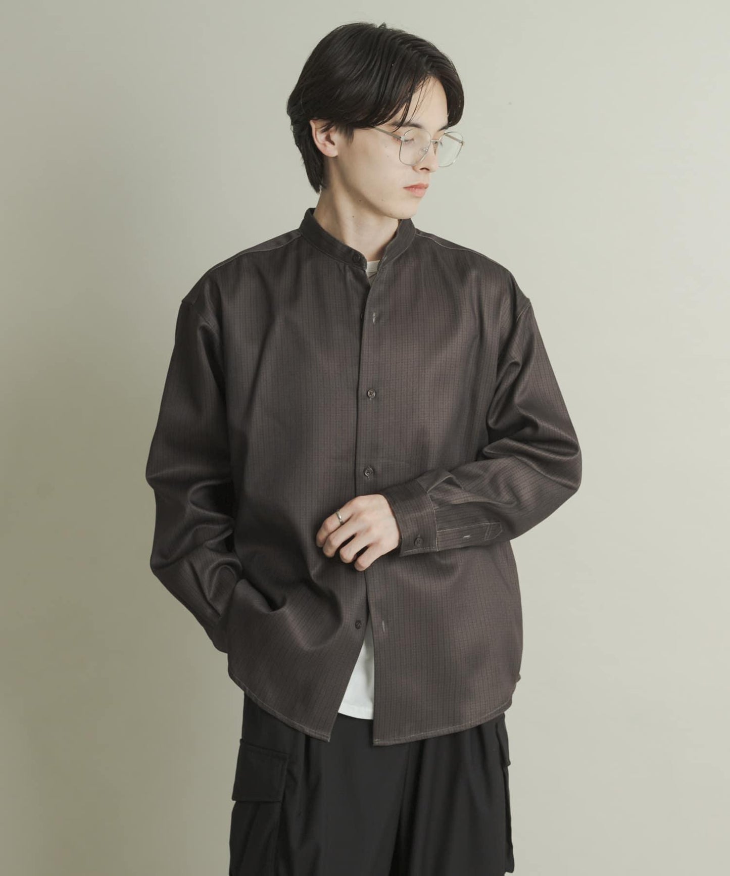 羊毛感立領寬鬆襯衫