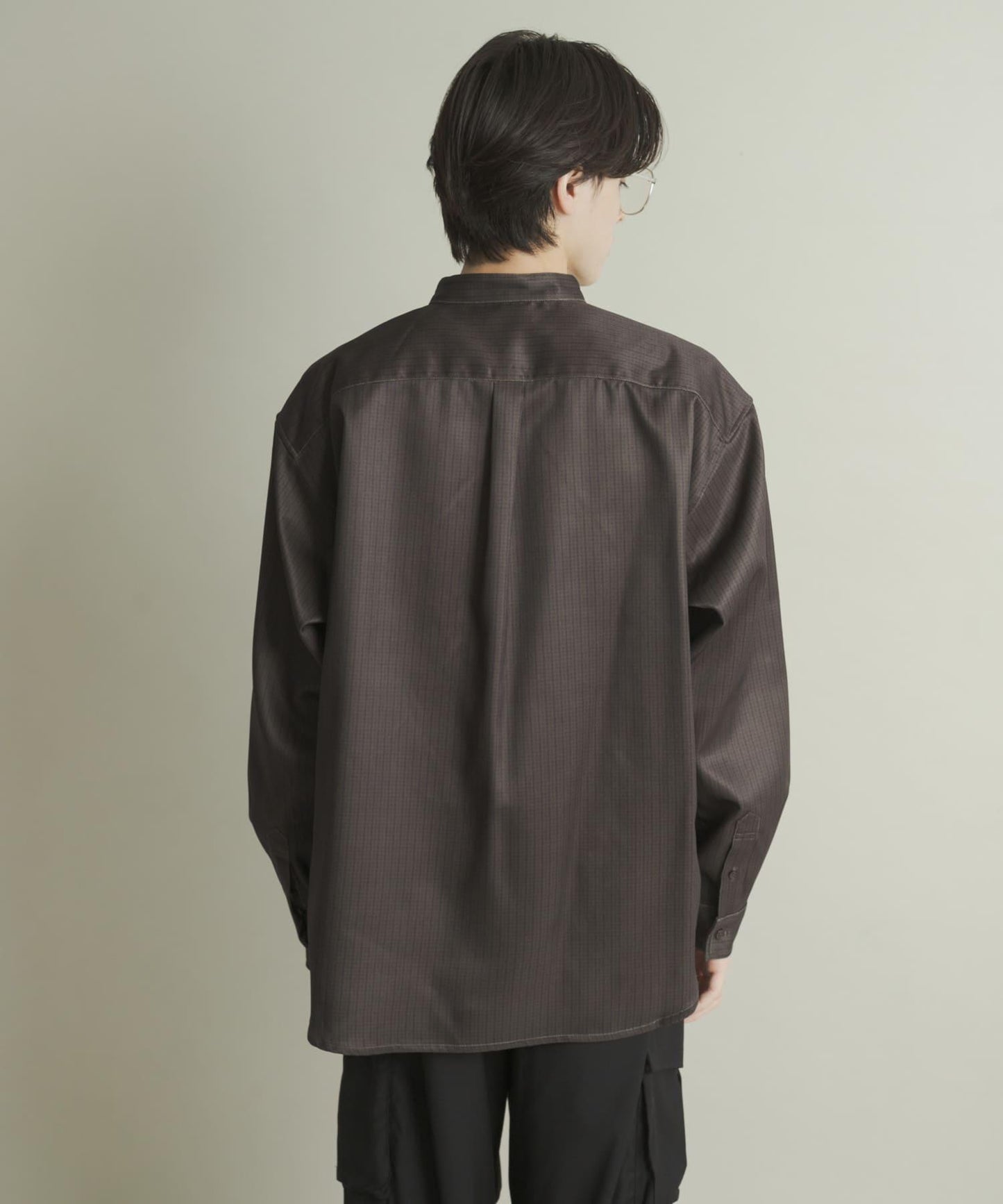 羊毛感立領寬鬆襯衫