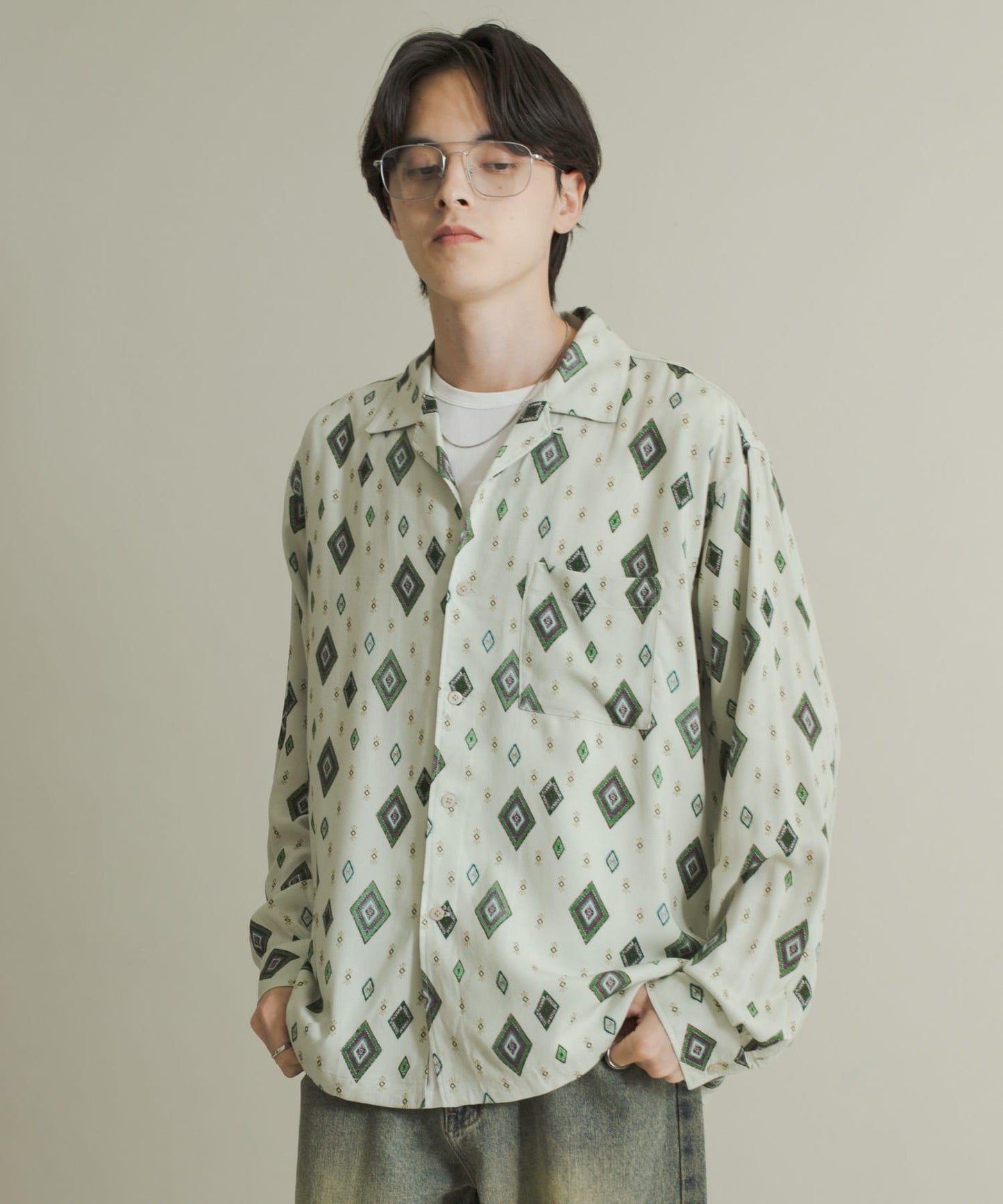 拼色開領長袖襯衫