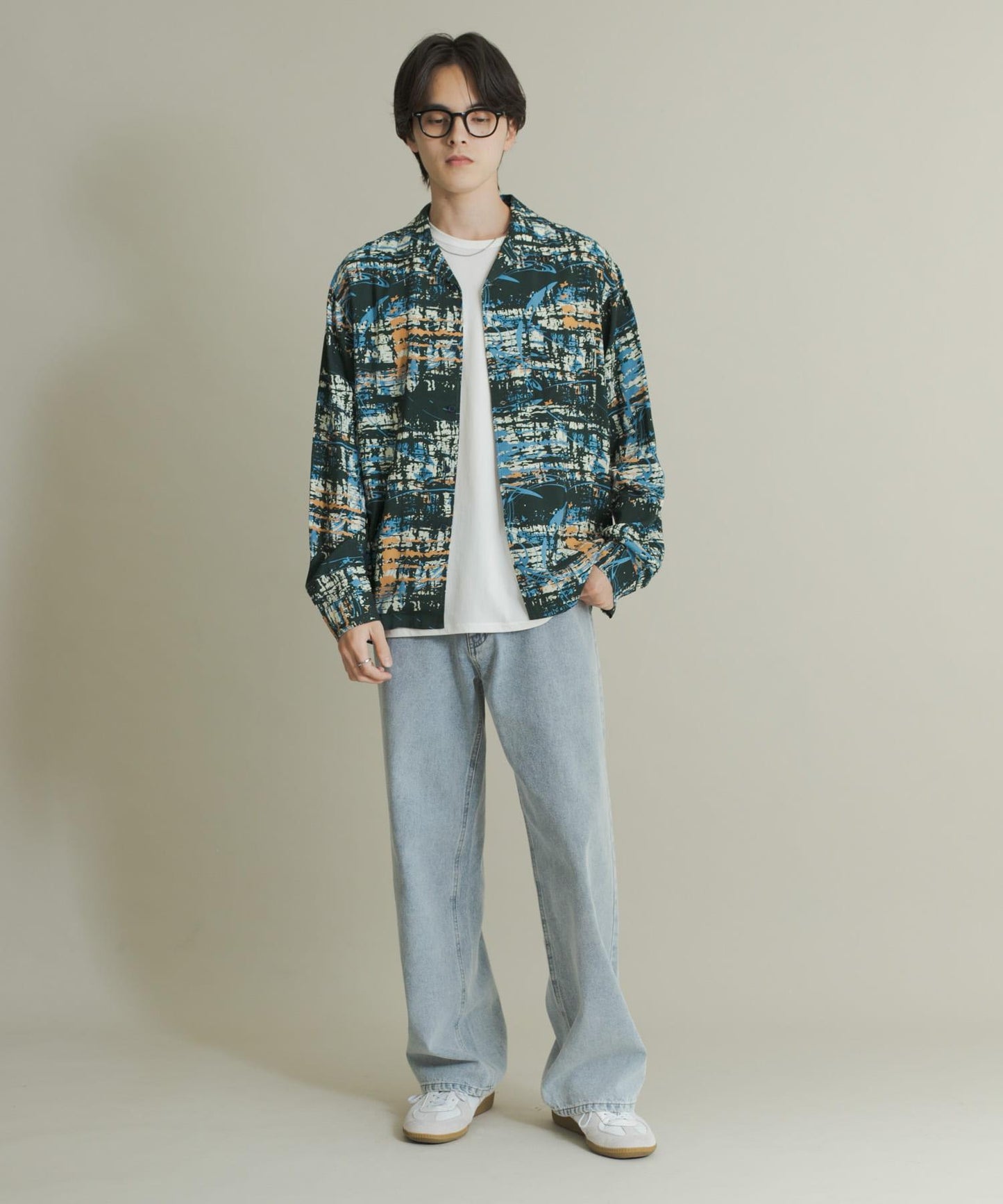 拼色開領長袖襯衫