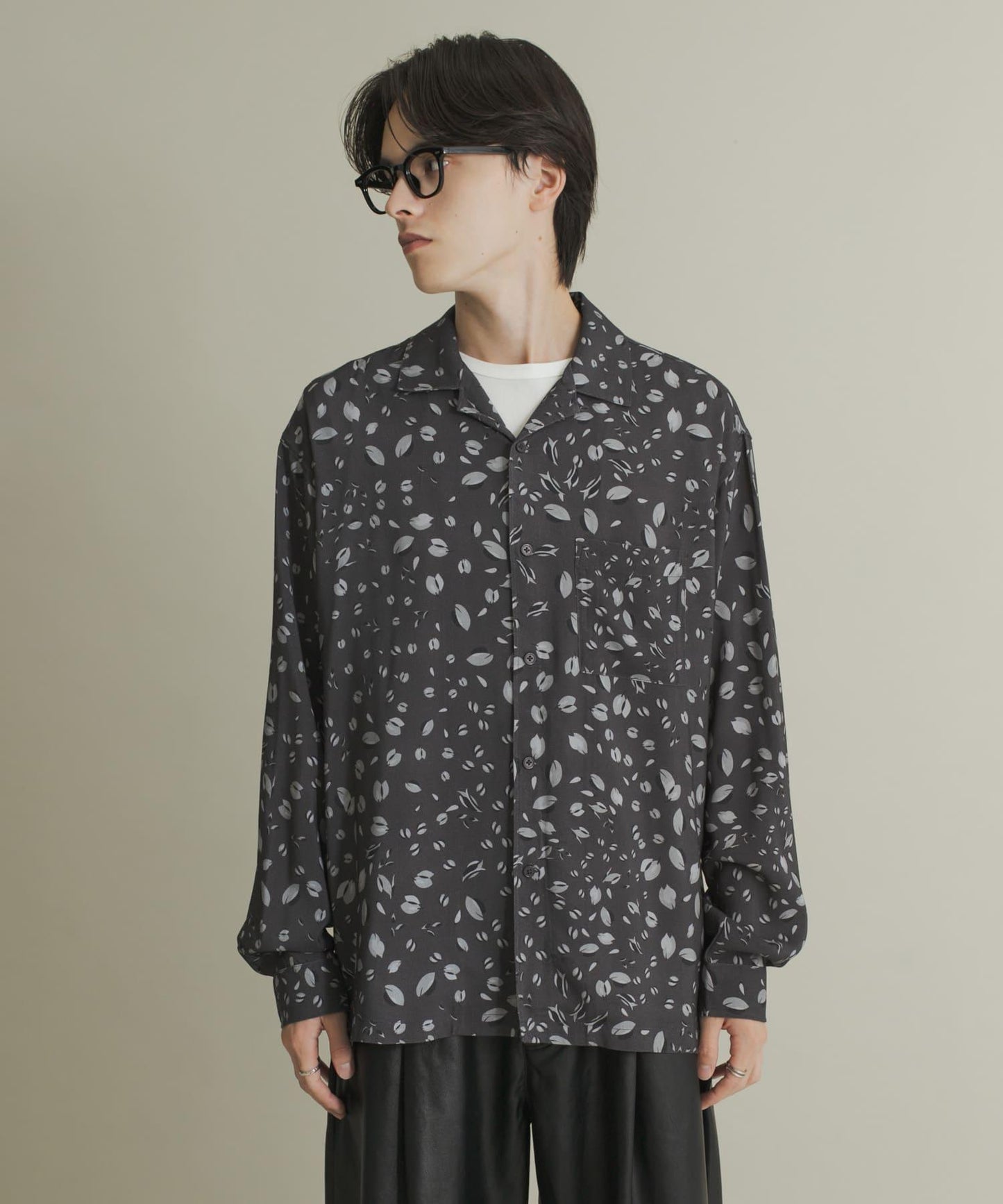 拼色開領長袖襯衫