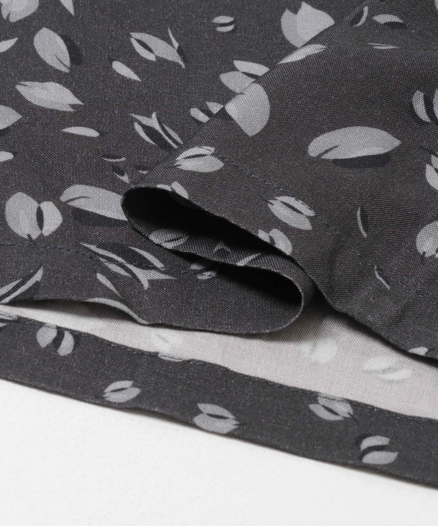 拼色開領長袖襯衫