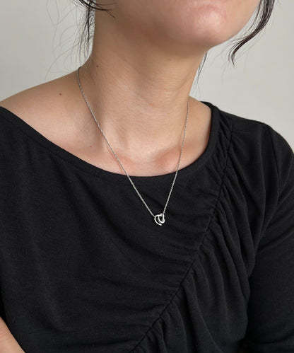 三角蝴蝶結項鍊