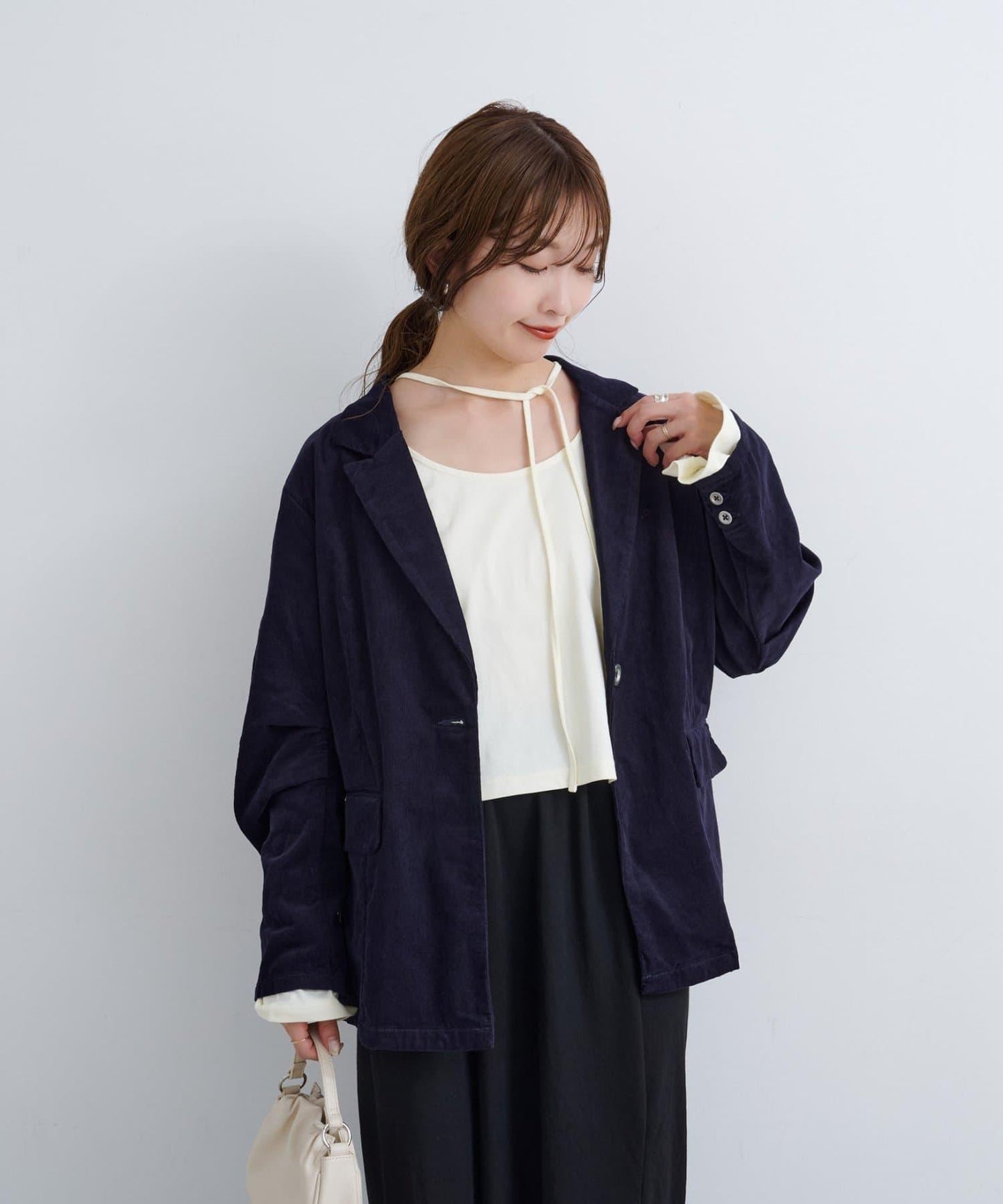 B 喇叭袖兩穿式針織上衣