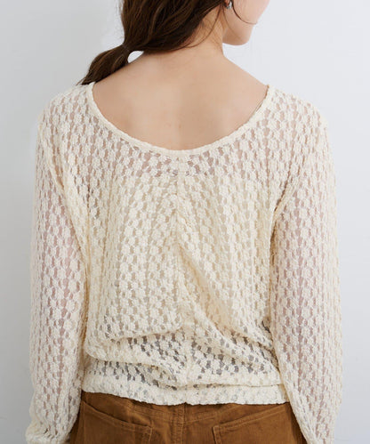 B 褶皺蕾絲拼接上衣