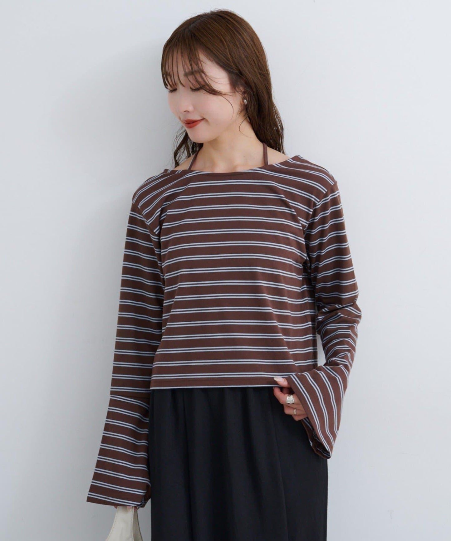 B 喇叭袖兩穿式針織上衣