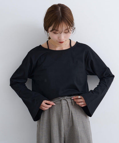 B 喇叭袖兩穿式針織上衣