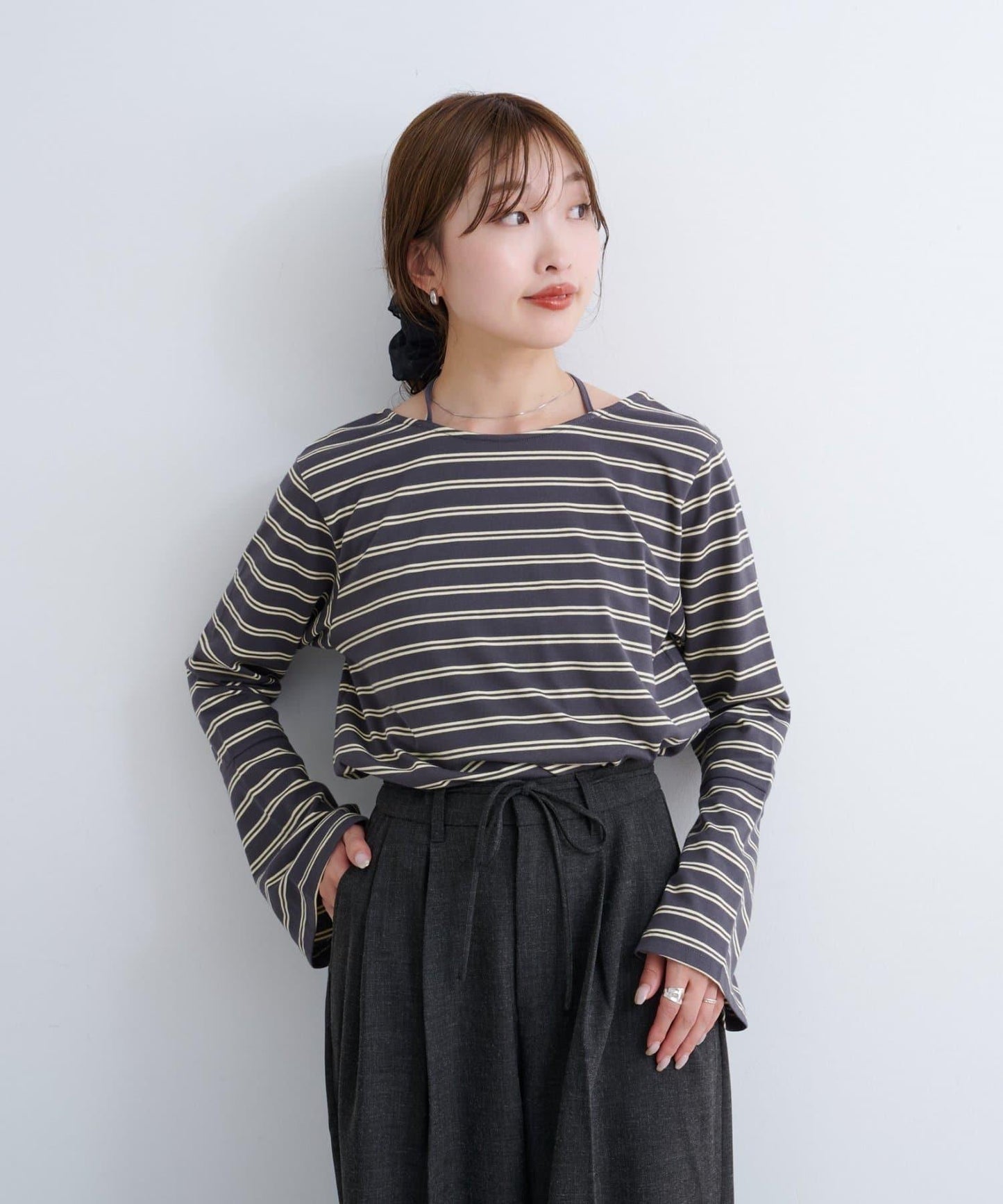 B 喇叭袖兩穿式針織上衣