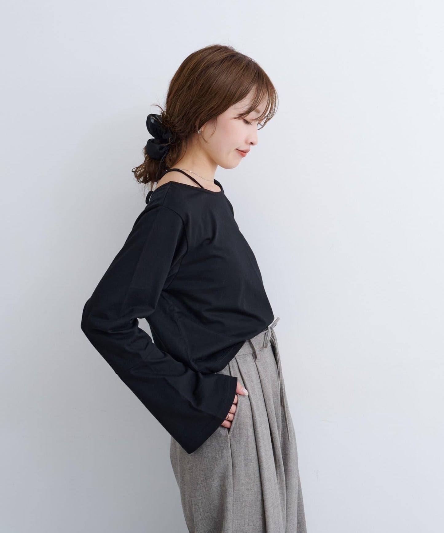 B 喇叭袖兩穿式針織上衣