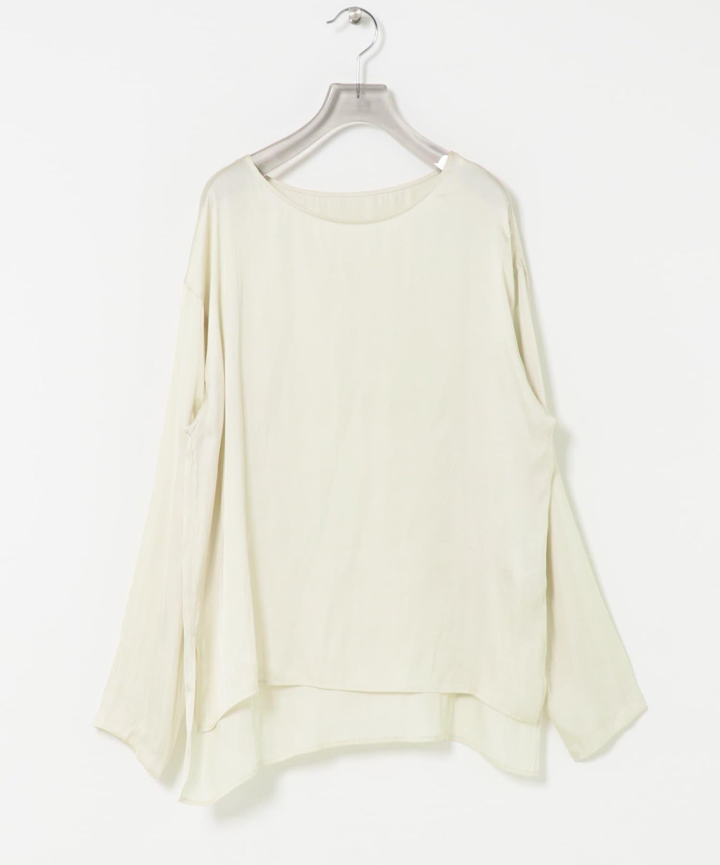 復古緞面T恤襯衫