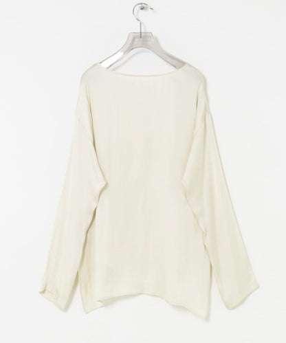 復古緞面T恤襯衫