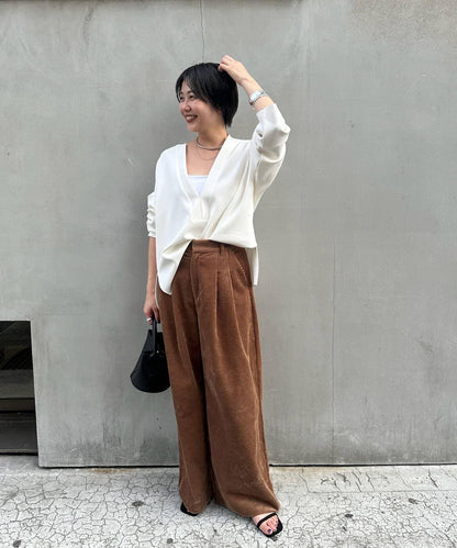 《インフルエンサー@tsuru00コラボ》V領寬鬆套頭衫