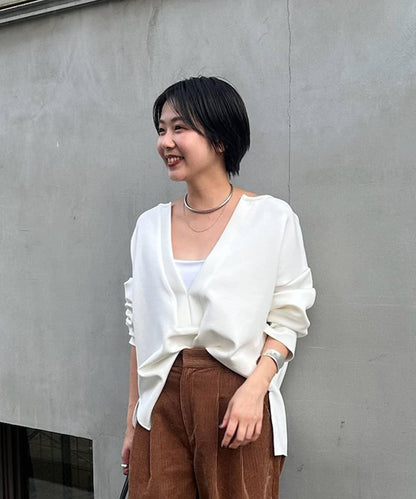 《インフルエンサー@tsuru00コラボ》V領寬鬆套頭衫