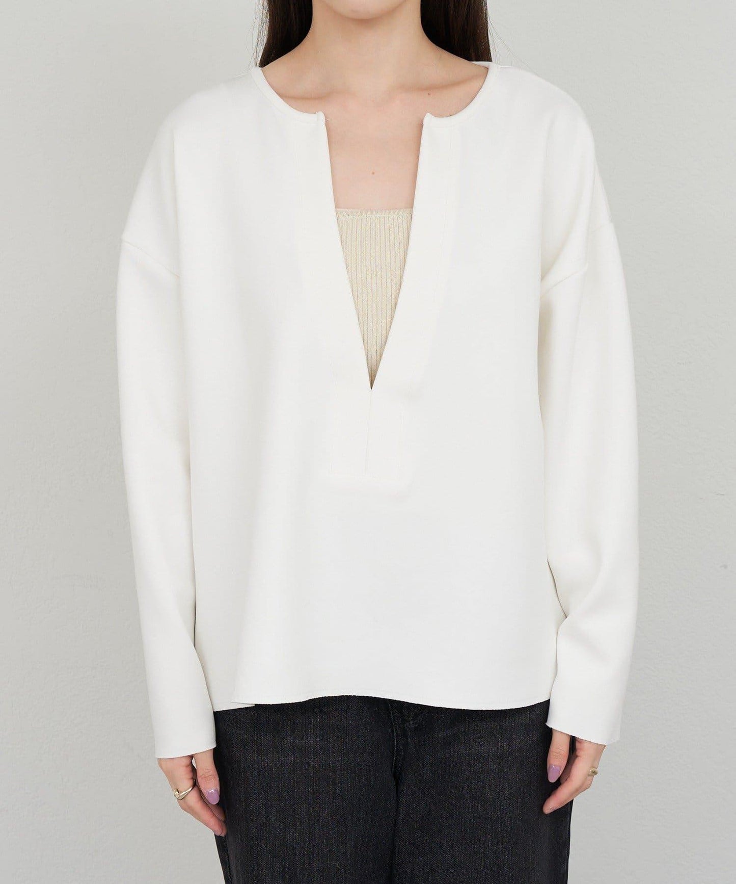 《インフルエンサー@tsuru00コラボ》V領寬鬆套頭衫