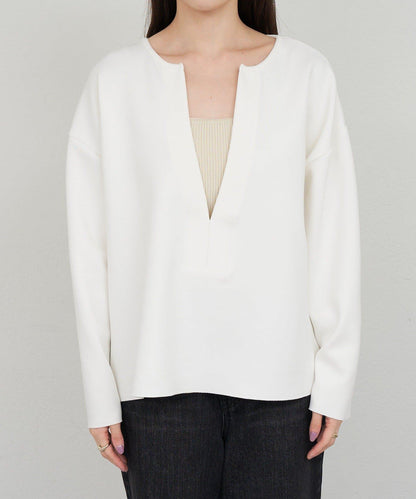 《インフルエンサー@tsuru00コラボ》V領寬鬆套頭衫