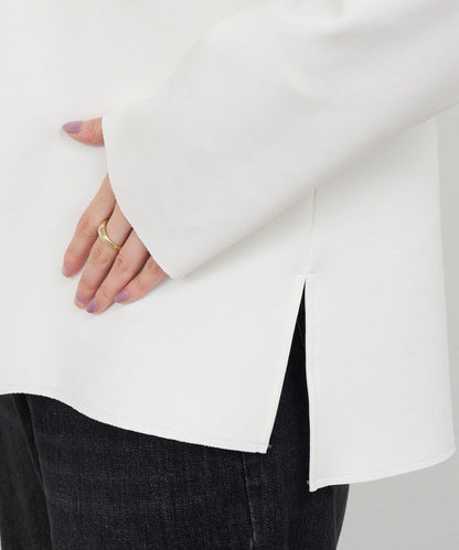 《インフルエンサー@tsuru00コラボ》V領寬鬆套頭衫