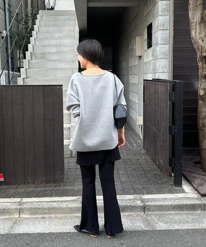 《インフルエンサー@tsuru00コラボ》V領寬鬆套頭衫