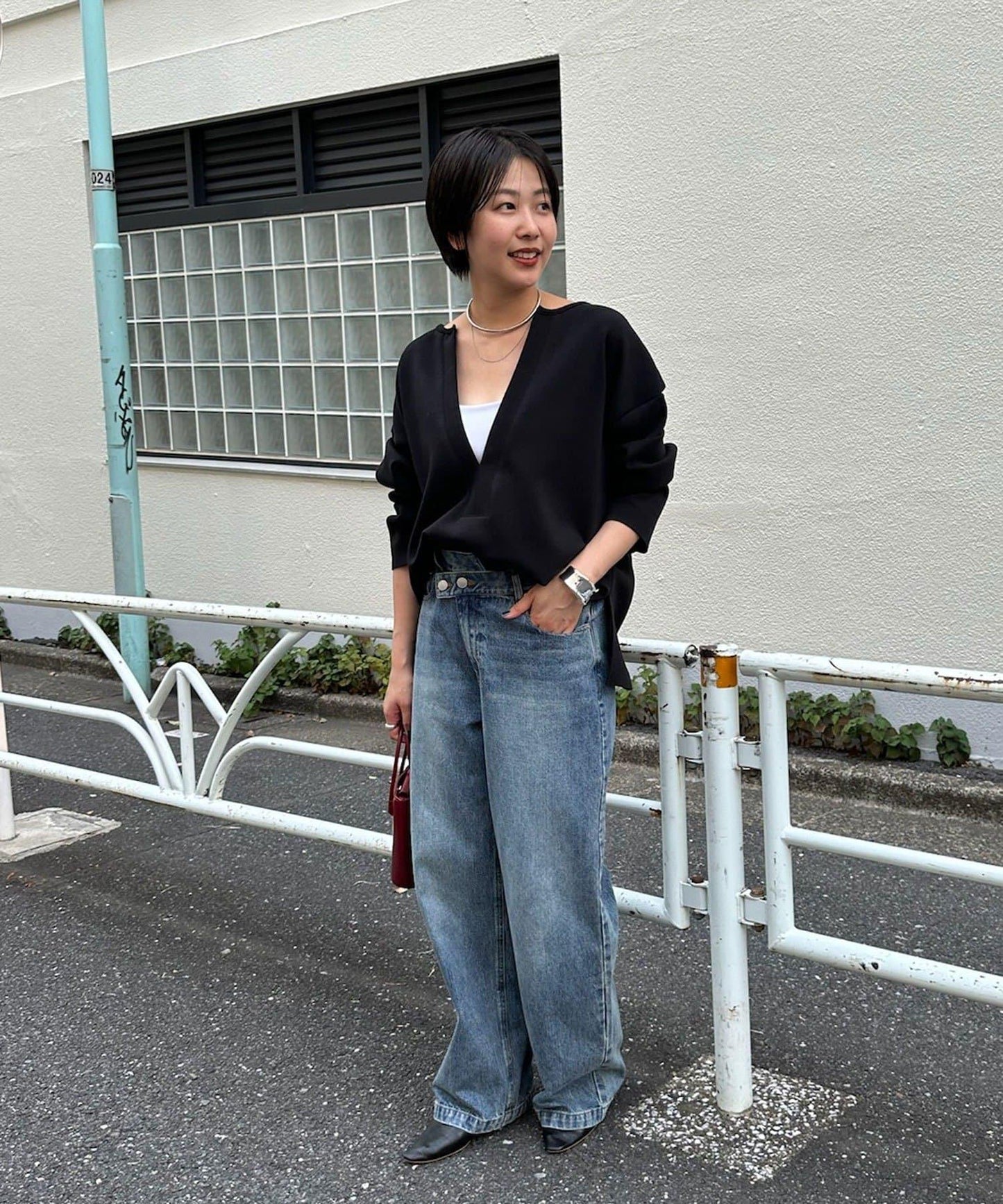 《インフルエンサー@tsuru00コラボ》V領寬鬆套頭衫