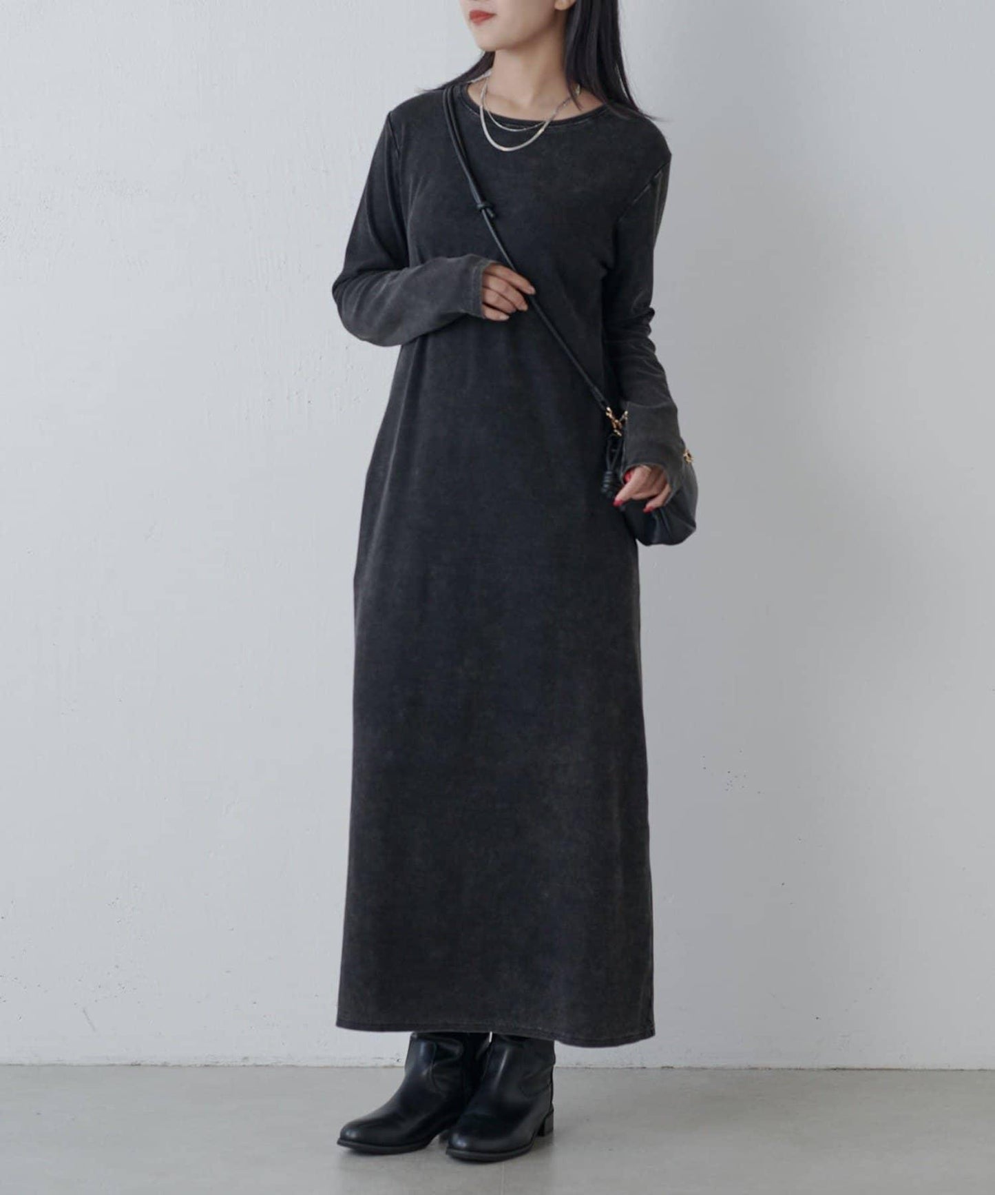 復古工藝後開叉羅紋連衣裙