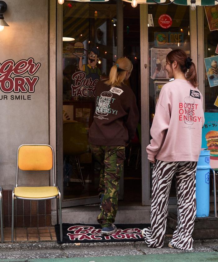 Burger Factory×FREAK'S STORE/ Burger Factory特別款寬鬆版型背部印花圓領衛衣