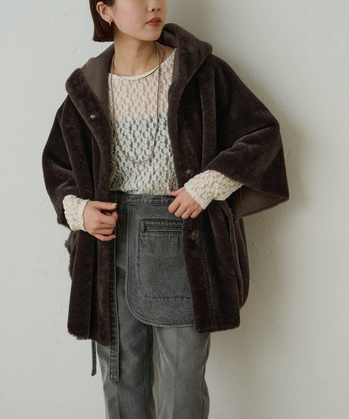 【Omekashi】短款仿毛絨斗篷